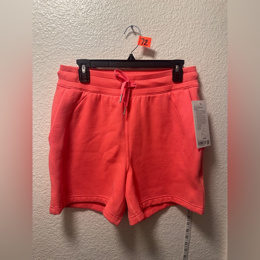 NWT lululemon scuba high rise shorts A72